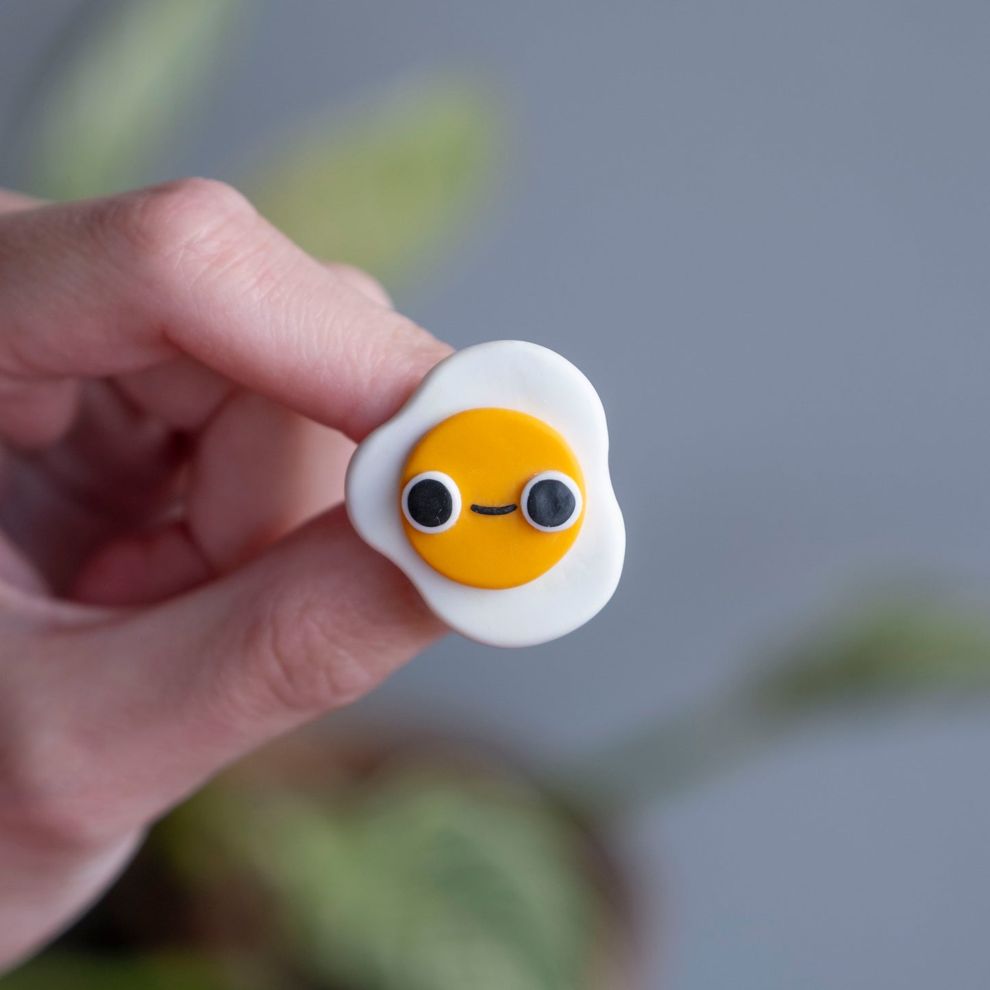 Egg - Clay Pin/Magnet